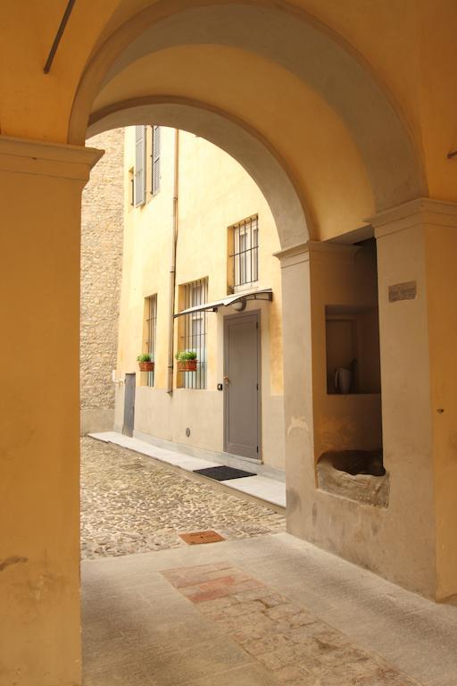 Luigi In Palazzo Bianchi Parma Exterior foto
